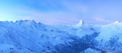 Archived image Webcam Rothorn Zermatt with Monte Rosa 01:00