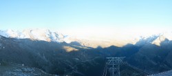 Archiv Foto Webcam Rothorn Zermatt mit Monte Rosa Massiv 05:00
