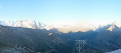 Archived image Webcam Rothorn Zermatt with Monte Rosa 05:00