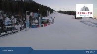 Archiv Foto Webcam 3 Zinnen Dolomiten: Skilift Rienz 06:00