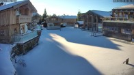 Archived image Webcam INNs HOLZ, Chalet Village Böhmerwald 13:00