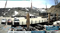 Archived image Webcam Base Station Stilfserjoch 11:00
