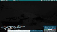 Archived image Webcam Albergo Quarto Pirovano, Passo Stelvio 03:00