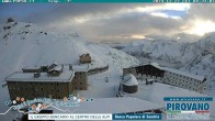 Archived image Webcam Albergo Quarto Pirovano, Passo Stelvio 07:00