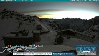 Archiv Foto Webcam Stilfserjoch: Albergo Quarto Pirovano 05:00