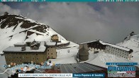 Archived image Webcam Albergo Quarto Pirovano, Passo Stelvio 13:00
