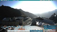 Archived image Webcam Albergo Quarto Pirovano, Passo Stelvio 06:00