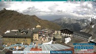 Archived image Webcam Albergo Quarto Pirovano, Passo Stelvio 13:00