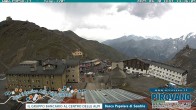 Archived image Webcam Albergo Quarto Pirovano, Passo Stelvio 13:00
