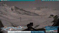 Archived image Webcam Passo Stelvio, Valle del Braulio 01:00