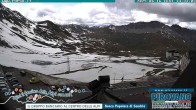 Archived image Webcam Passo Stelvio, Valle del Braulio 13:00