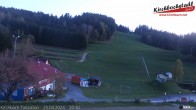 Archived image Webcam Lift and run at the ski resort Schidorf Kirchbach 19:00