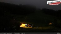 Archived image Webcam Lift and run at the ski resort Schidorf Kirchbach 01:00