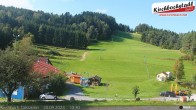 Archived image Webcam Lift and run at the ski resort Schidorf Kirchbach 09:00