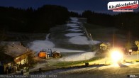 Archived image Webcam Lift and run at the ski resort Schidorf Kirchbach 03:00