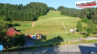Archived image Webcam Lift and run at the ski resort Schidorf Kirchbach 06:00