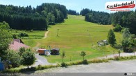 Archived image Webcam Lift and run at the ski resort Schidorf Kirchbach 13:00