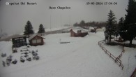Archived image Webcam View at the parking area at the Chapelco Ski Resort 15:00