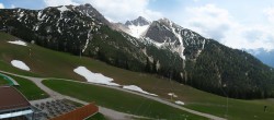 Archived image Webcam Seefeld - Panorama Rosshütte 13:00