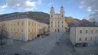 Archived image Webcam Market square in Mondsee 13:00