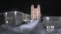 Archived image Webcam Market square in Mondsee 21:00