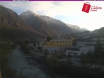 Archived image Webcam River Inn in the city of Landeck 06:00