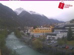 Archived image Webcam River Inn in the city of Landeck 06:00