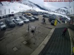 Archiv Foto Webcam Andermatt: Parkplatz Gemsstockbahn 13:00