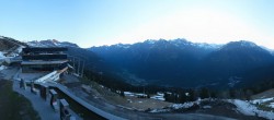 Archiv Foto Webcam Sölden: Mittelstation Gaislachkogel 05:00