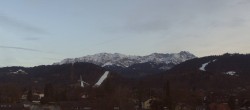 Archiv Foto Webcam Panoramakamera am Rathaus Garmisch 17:00