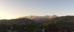 Archiv Foto Webcam Panoramakamera am Rathaus Garmisch 05:00