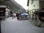 Archiv Foto Webcam Zermatt Kirchplatz 07:00