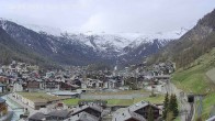Archiv Foto Webcam Zermatt: Blick über das Dorf von Spiss 09:00