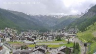 Archiv Foto Webcam Zermatt: Blick über das Dorf von Spiss 13:00