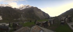 Archiv Foto Webcam Randa bei Zermatt 05:00