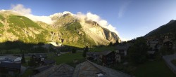 Archiv Foto Webcam Randa bei Zermatt 07:00