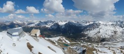 Archiv Foto Webcam Arosa: Weisshorngipfel 15:00