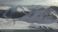 Archiv Foto Webcam Davos: Parsenn Weissfluhjoch (Blick Dorftäli) 13:00