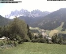 Archiv Foto Webcam Villnöss: St. Magdalena und die Geisslerspitzen 13:00