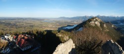 Archiv Foto Webcam Pfronten: Blick von der Burgruine Falkenstein 15:00