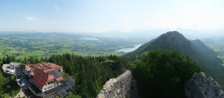 Archiv Foto Webcam Pfronten: Blick von der Burgruine Falkenstein 04:00