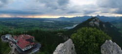 Archiv Foto Webcam Pfronten: Blick von der Burgruine Falkenstein 05:00
