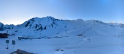 Archiv Foto Webcam Val d&#39;Isère: Solaise 05:00