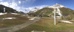 Archiv Foto Webcam Val d&#39;Isère: Übungspisten im Tal 09:00