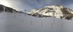 Archiv Foto Webcam Val d&#39;Isère: Übungspisten im Tal 09:00