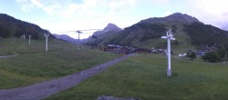 Archiv Foto Webcam Val d&#39;Isère: Übungspisten im Tal 05:00