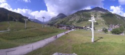 Archiv Foto Webcam Val d&#39;Isère: Übungspisten im Tal 09:00