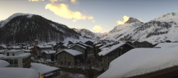 Archived image Webcam Val d&#39;Isère Village 07:00