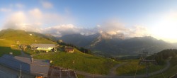 Archived image Webcam Kaeserstatt Roundshot Meiringen Hasliberg 19:00