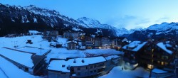 Archiv Foto Webcam Dorf Wengen in der Schweiz 17:00